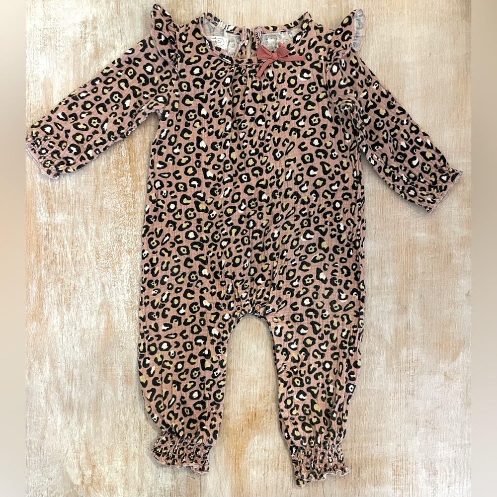 Mud Pie mauve leopard print one piece infant outfit